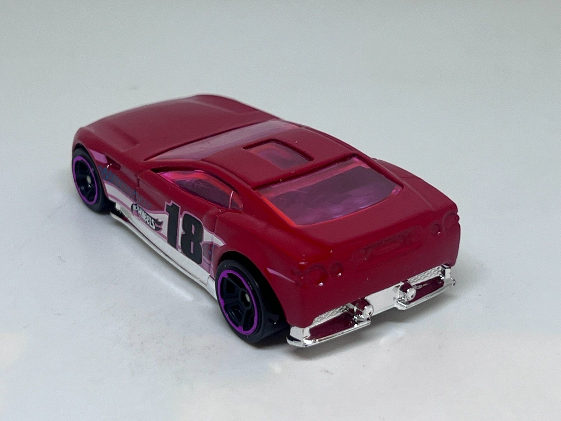 Hot Wheels Modellini d'auto: Hot Wheels Torque Screw #42 – Usato da Wildegg venduto da LaaBoutique 2