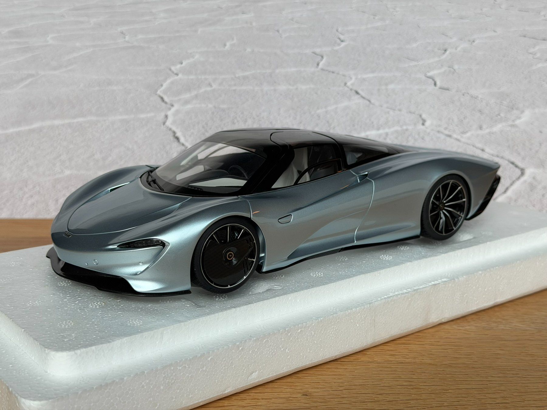 Autoart Modellini d'auto: 1:18 AUTOart - McLaren Speedtail – Nuovo (secondo la descrizione) da Tübach venduto da BonnevilleMotors 3