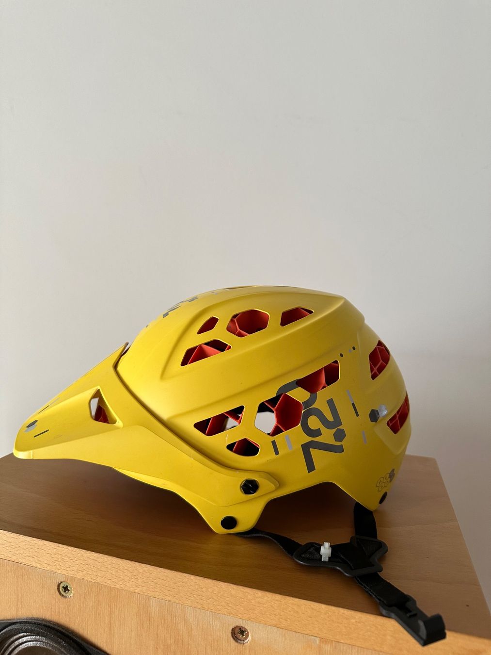 Caschi: MTB Helm 7.20 – Usato da Winterthur venduto da weir2