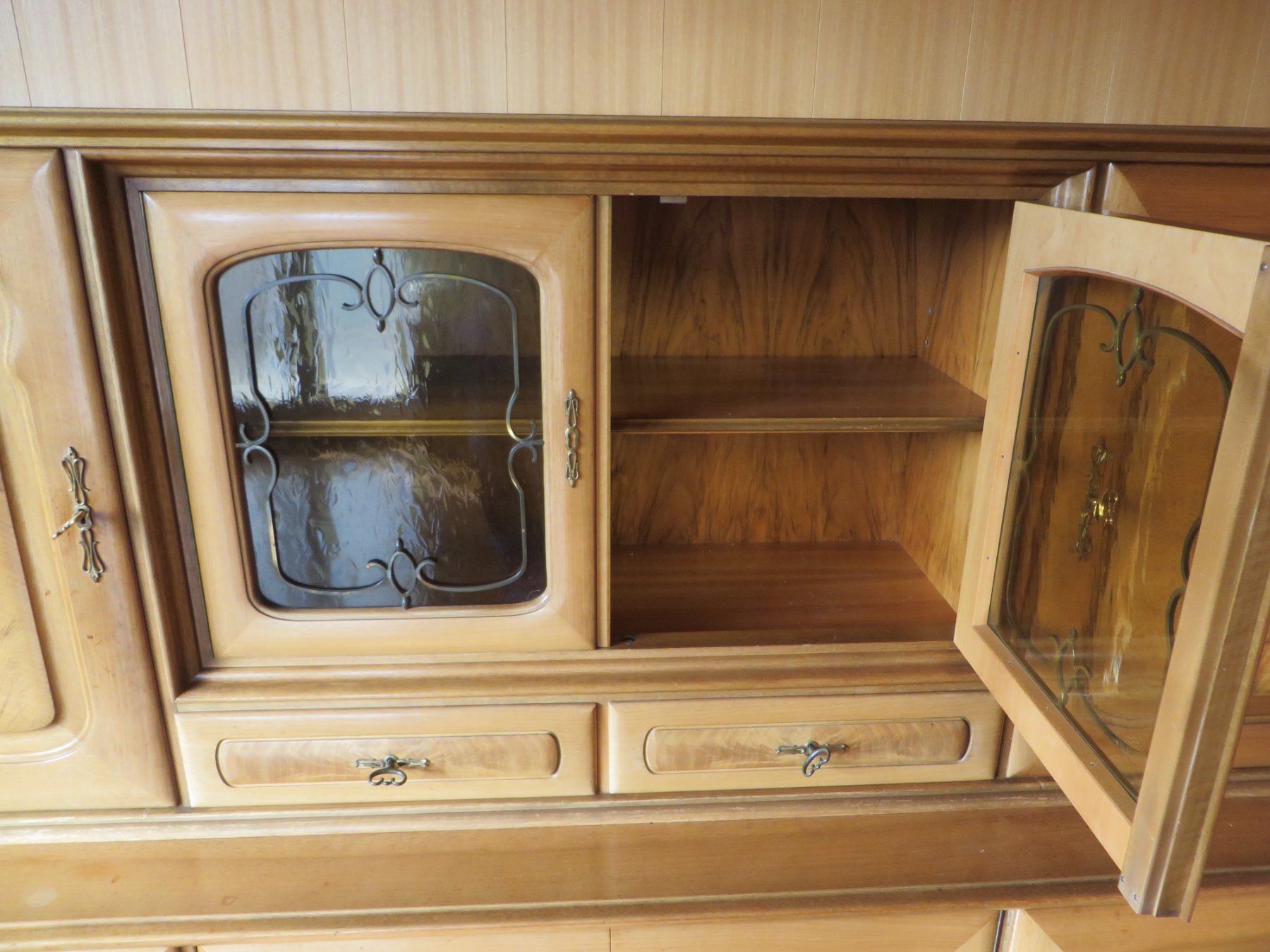 Credenze: Buffet – Usato da Schwanden i. E. venduto da Lewisia 3