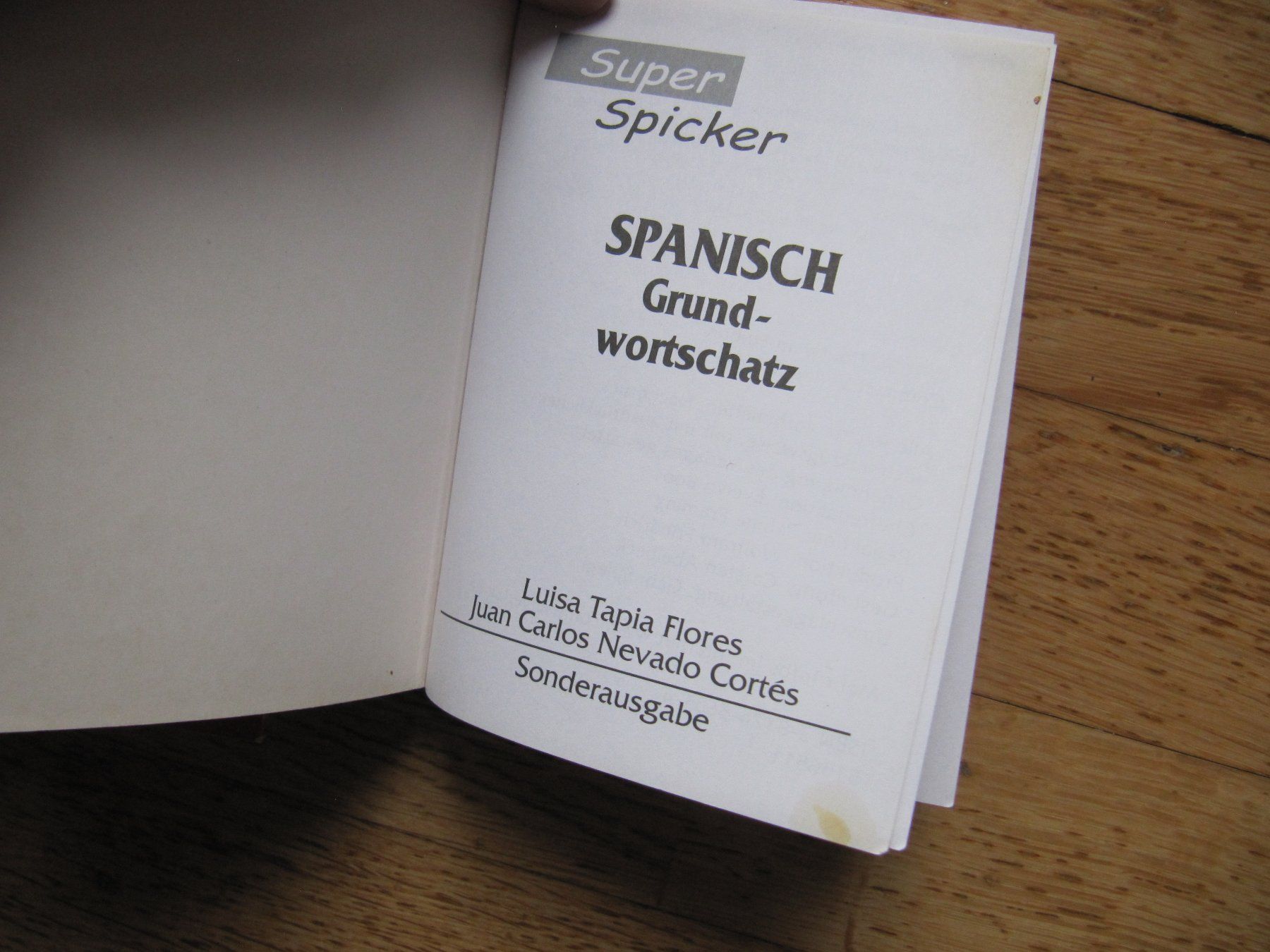Libri: 2 x Spanisch Wörterbuch Collins + Spicker Grundwortschatz – Usato da Würenlos venduto da AustralisZ 2