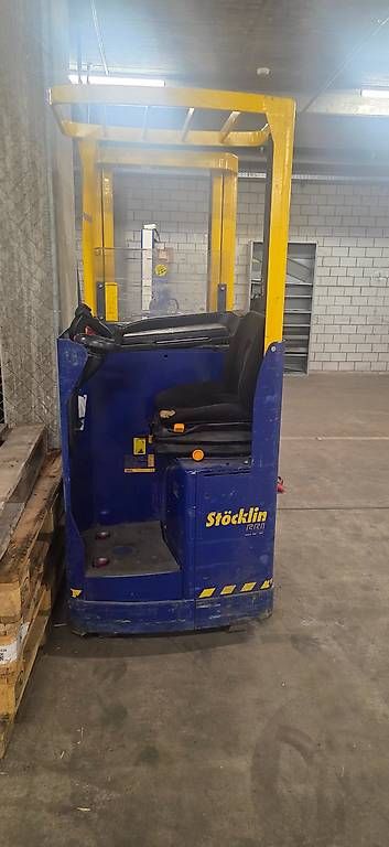 Stöcklin Carrelli elevatori e a forche: Seitenstappler Stöcklin EFI1600 – Usato da Abtwil SG venduto da g_januzi 2