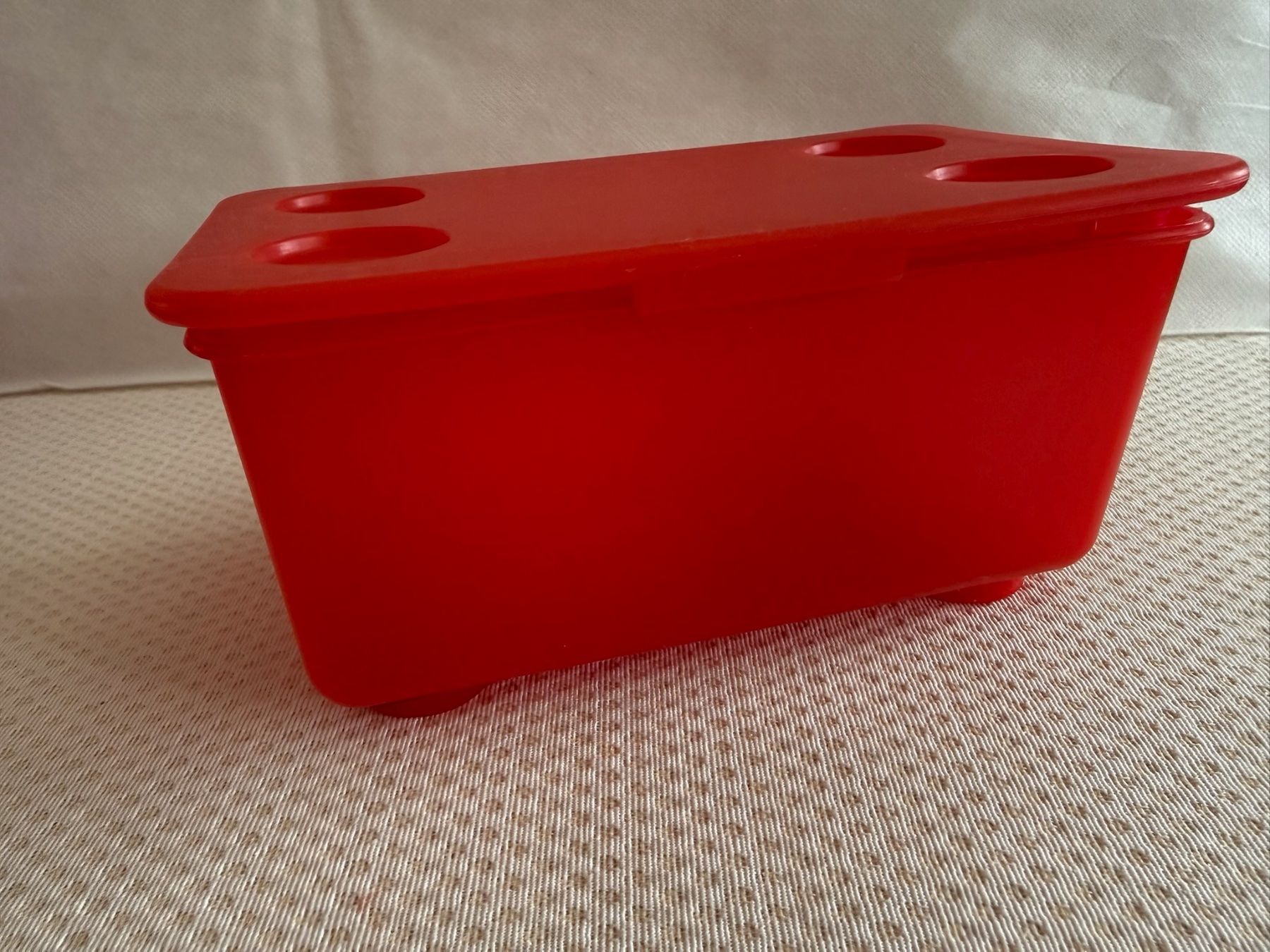 Ikea Portagioie: IKEA - Boîte en plastique – Usato da Sion venduto da accroshoes 1