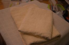 2 SERVIETTE DE BAIN NEU - CM 50X70 + 140X70 - FARBE ECRU