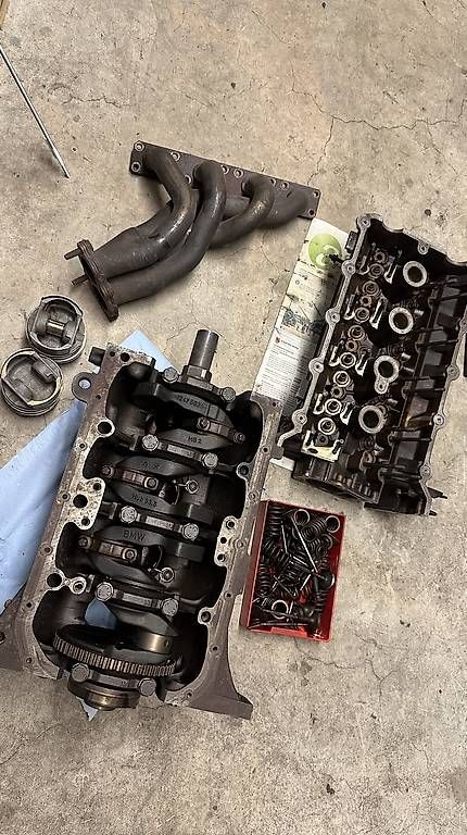 Tutti pezzi di ricambio auto: BMW E30 und E36 - M42/M44 Motoren Teile – Usato da Burgdorf venduto da NoQuestions