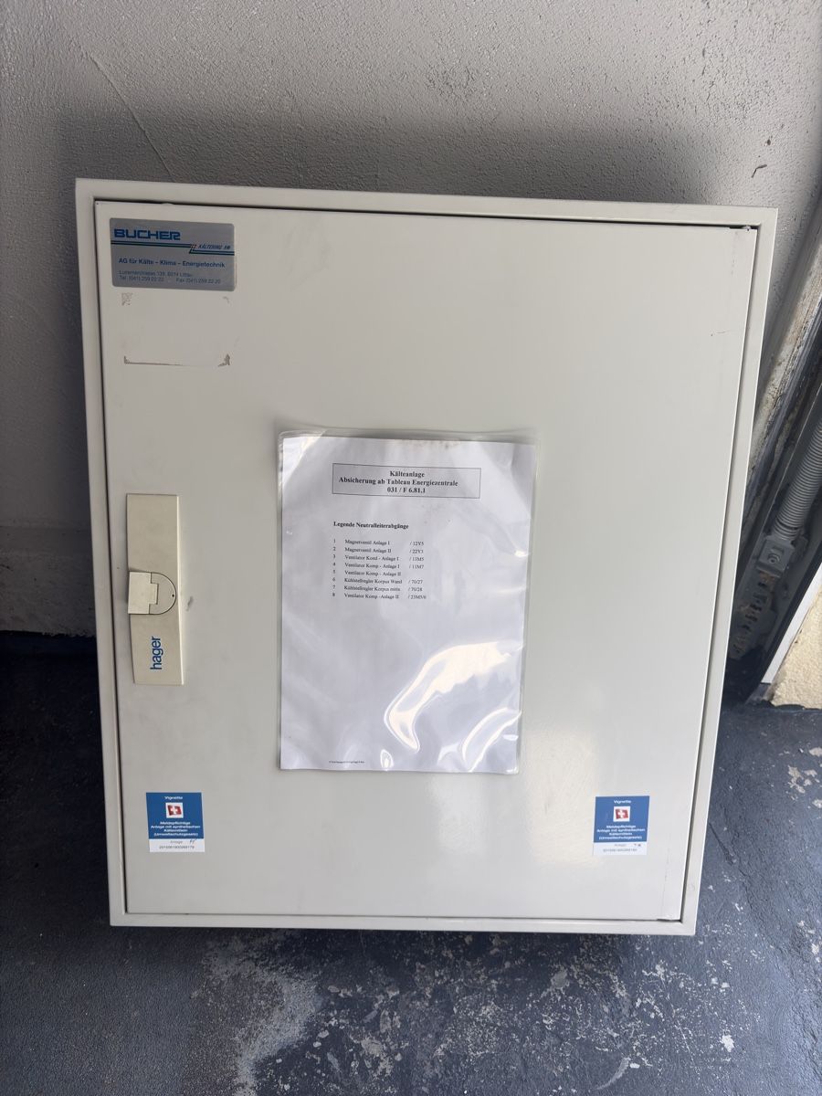 Hager Elektronikbauteile: Schalttafel – Gebraucht aus Bürglen UR von Cardosoluis