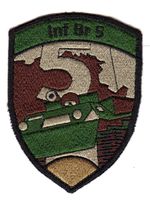 Badge Inf Br 5 gold