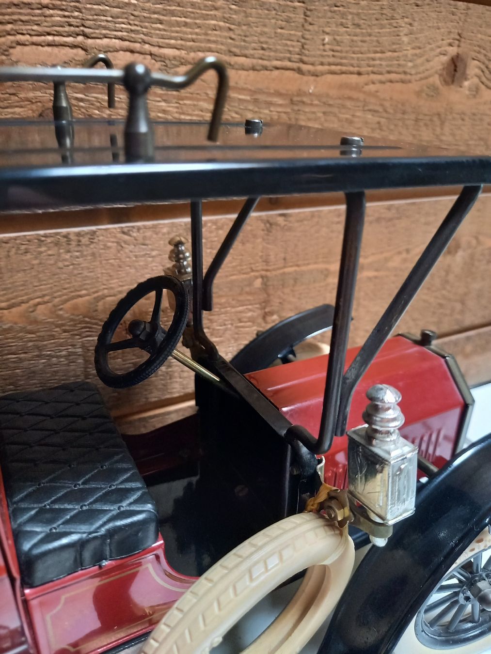 Ford Modellini d'auto: Retro-Auto – Usato da Arbon venduto da len_7mtx 2