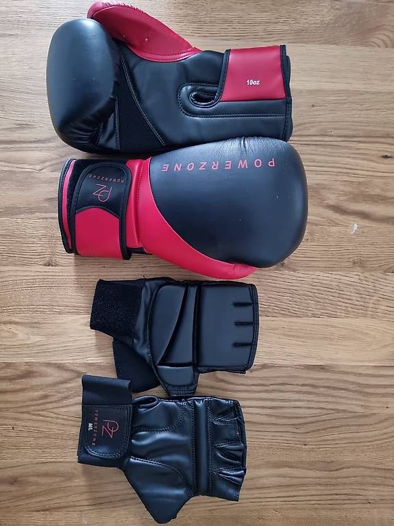 Guanti & manicotti: Guanti da boxe  – Nuovo e nell'imballaggio originale da Samedan venduto da nic_k9rt 1