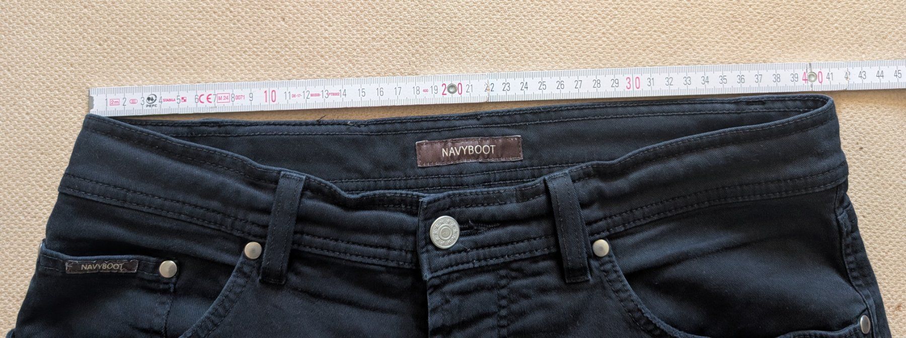 Navyboot Jeans: Jeans Navyboot 34/34 – D'occasion à COTTENS VD par Lunaebuyers 4