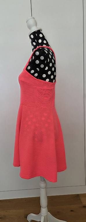Robes: Sommerkleid Neon Pink Gr. M – D'occasion à Menziken par Shandor66 4