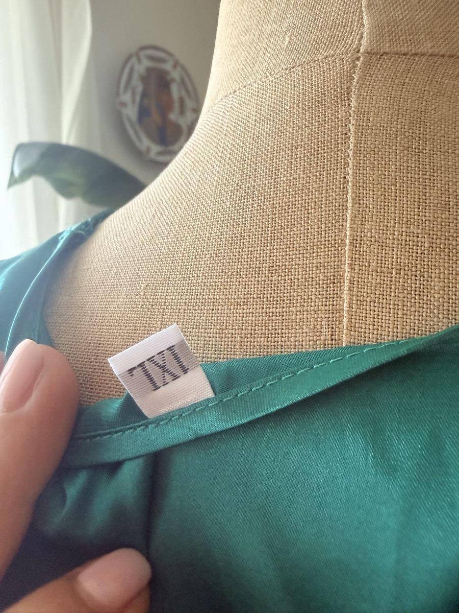 Vestiti: Elegant Teal Midi Dress – Usato da Bouveret venduto da dou_g8q7 4