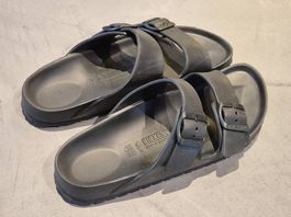 Birkenstock 41 noires en plastique 