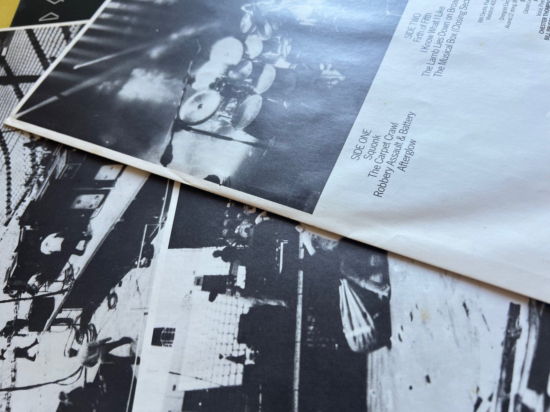 Dischi in vinile: Genesis Seconds Out Vinyl LP – Usato da Pieterlen venduto da Plasticbox 3