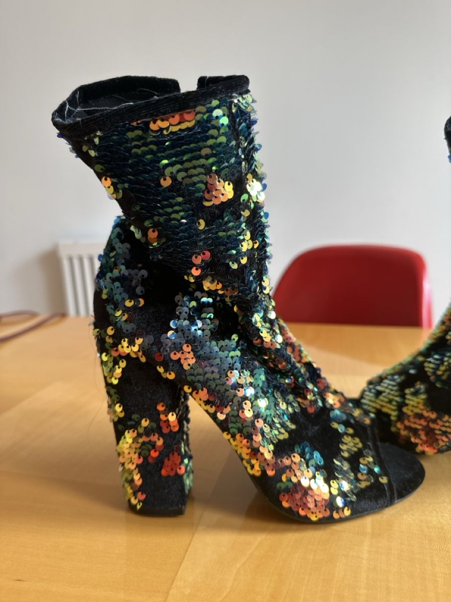 Chaussures femmes: Heels Pailletten Call it Spring Grösse 38 – D'occasion à Zürich par Misus.Flohmi 1