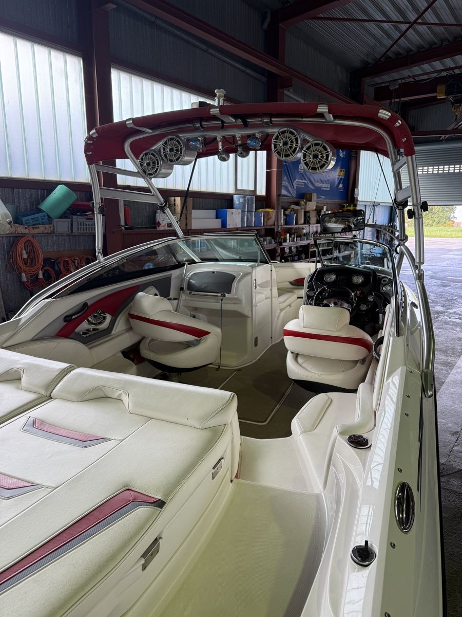 Monterey Boote: Monterey 244 FSX – Gebraucht aus Chevroux von soutonaval 2