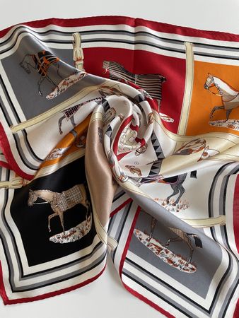 Seiden Carré / Tuch, Foulard soie