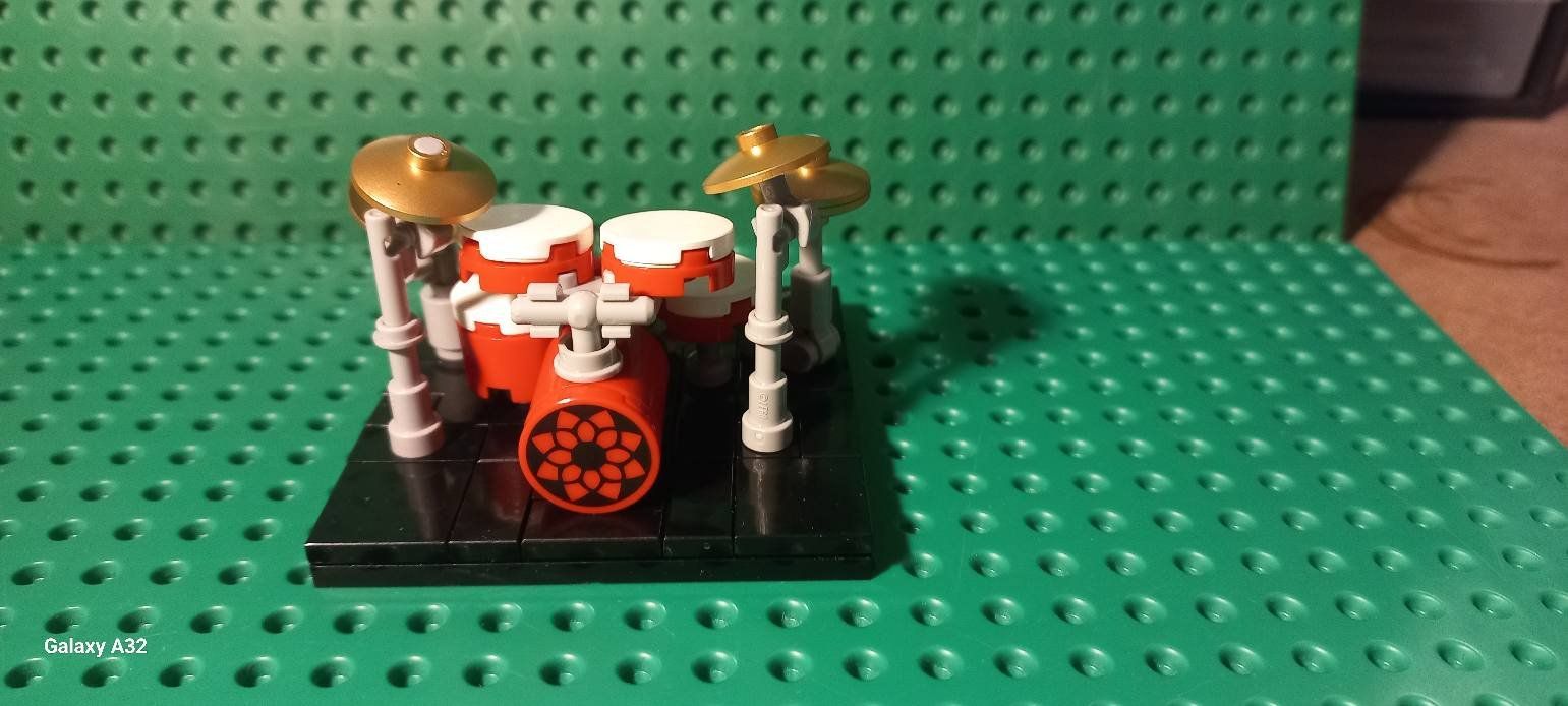 Lego Giocattoli: La Batterie Lego – Usato da La tour de treme venduto da Legocreation82