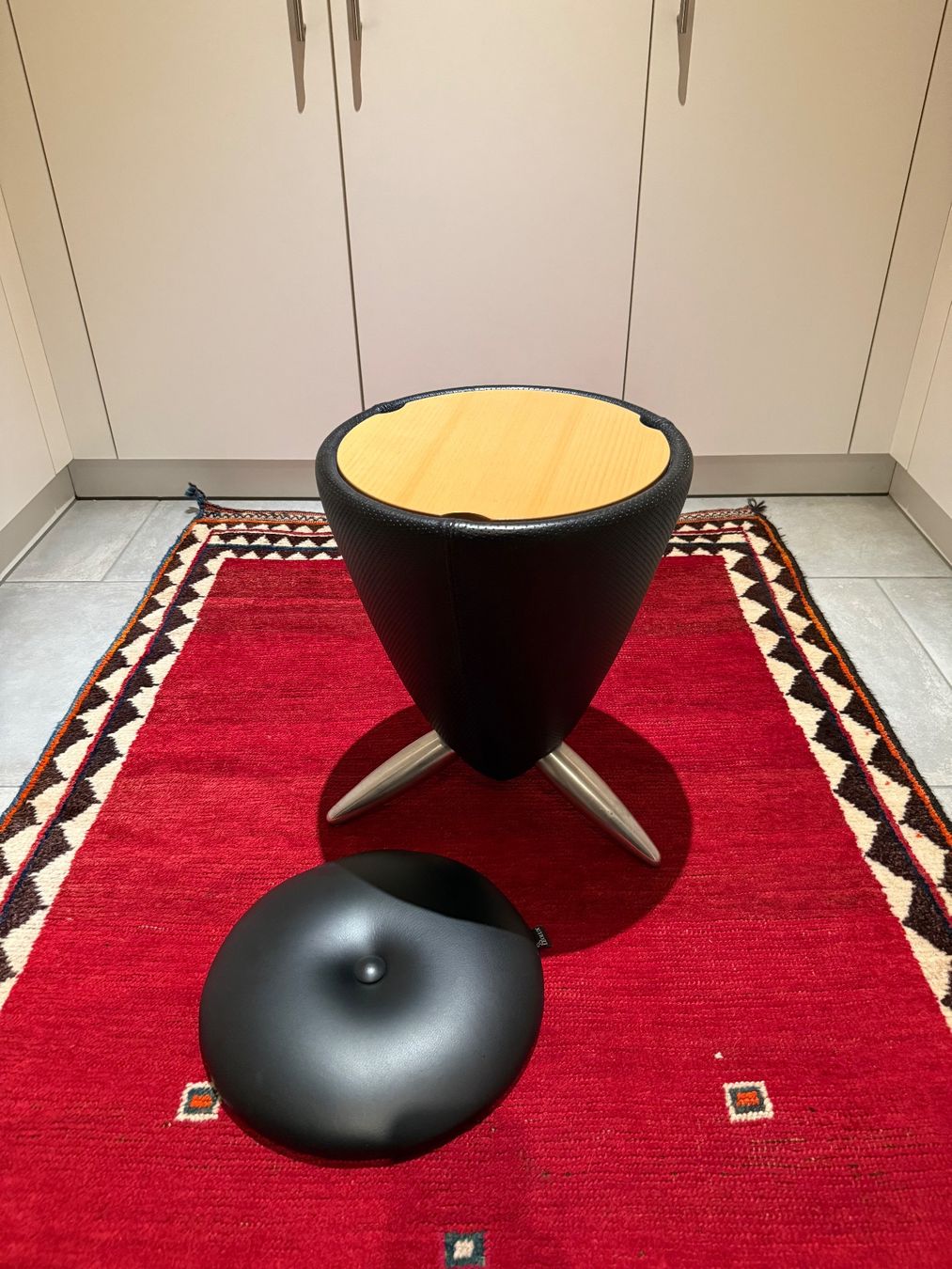 Leolux Hocker: Designer Hocker LEOLUX Bongo mit Stauraum – Gebraucht aus Spreitenbach von Jesset 2