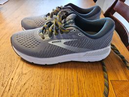 Brooks Addiction GTS Walking Shoes