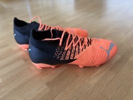PUMA Fussballschuhe FUTURE Grosse 40,5 neuwertig 