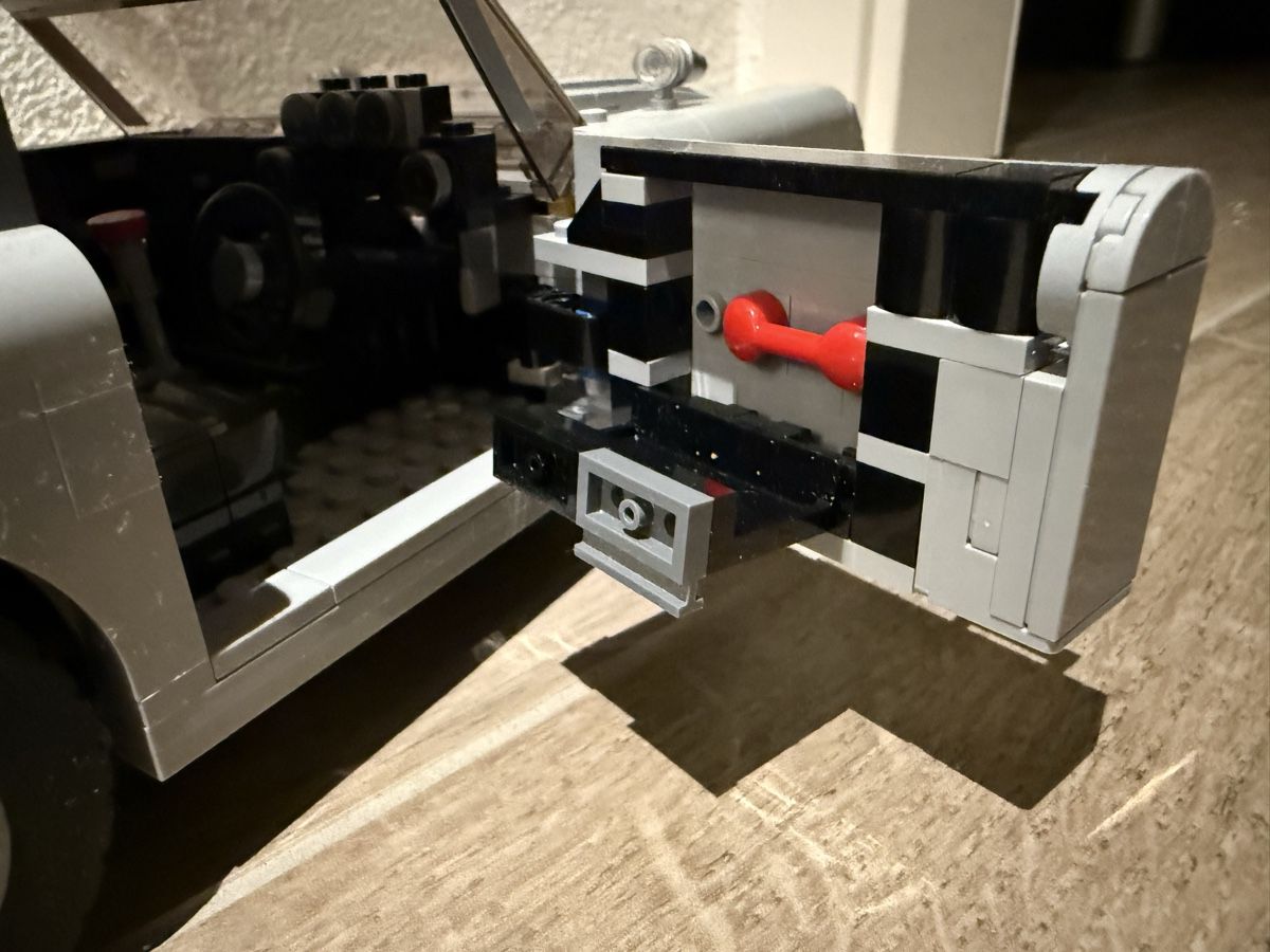 Lego Kit di costruzioni: Lego Aston Martin DB5 – Usato da Oberglatt ZH venduto da Weeman007 1