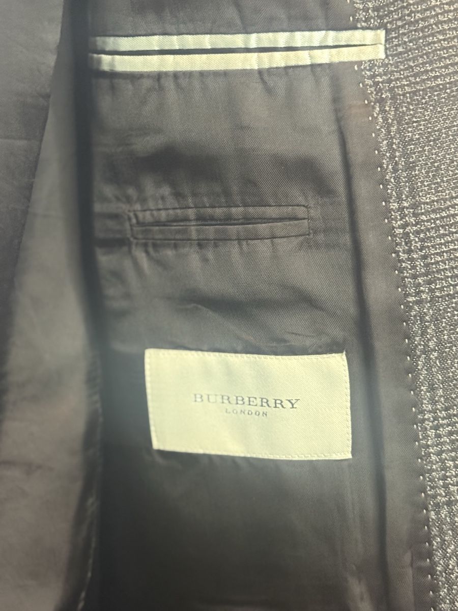 Burberry Vestes: Burberry mens blazer – Neuf (Voir description) à Montreux par Yss_Boutiqu3 3