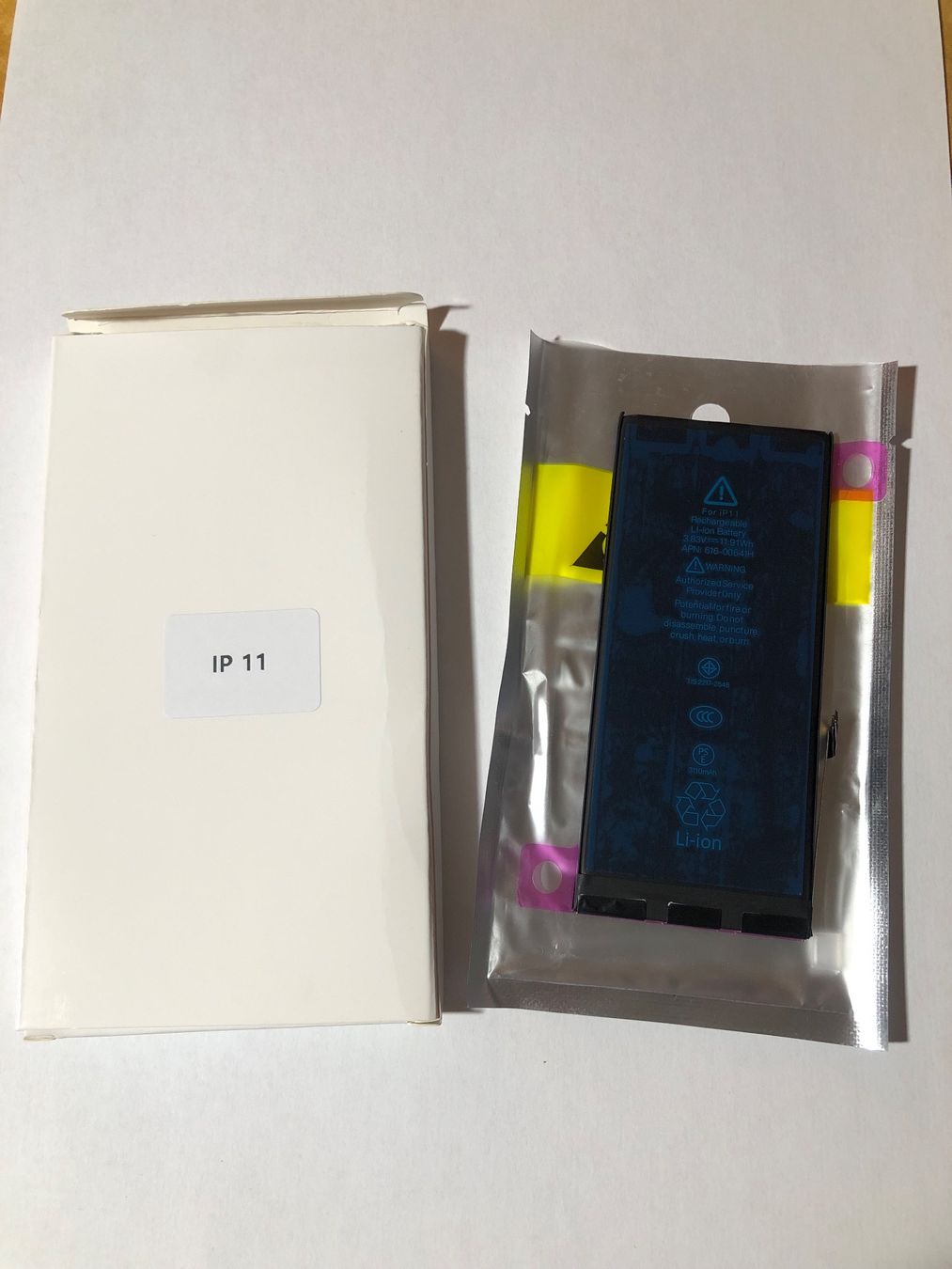 Caricatori & Batterie: Akku für iPhone 11 . – Nuovo e nell'imballaggio originale da Leukerbad venduto da ray_lyv7
