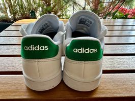 Adidas Grand Court Sneaker, Kinder Gr. 31, Top Zustand!