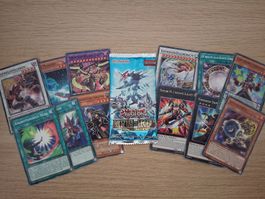 Yugioh Kombo - Booster und 12 Karten