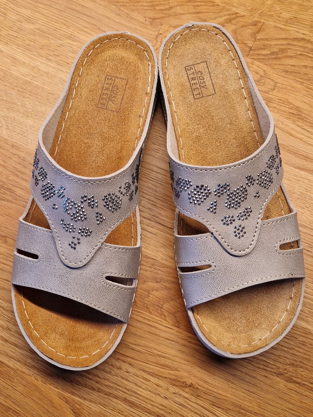 Scarpe da donna: Hausschuh Easy Street, 41  – Nuovo (secondo la descrizione) da Kulmerau venduto da Doene7 1