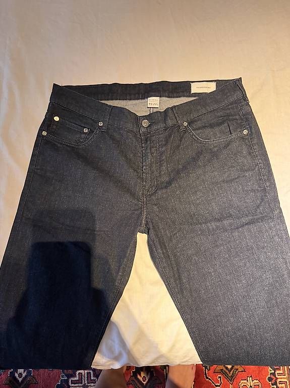 Pantaloni: Hose Baldessarini  – Usato da Regensdorf venduto da Jazmyn307 1