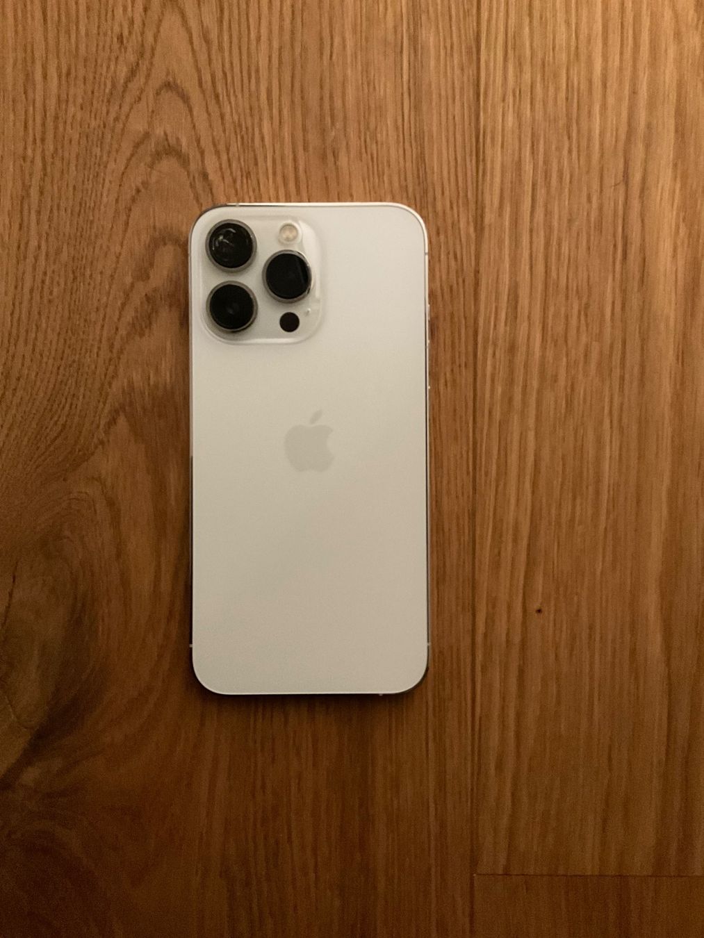 Apple Telefoni cellulari / Smartphones: iPhone 13 Pro 128GB – Usato da Appenzell Meister. venduto da mariatanasescu