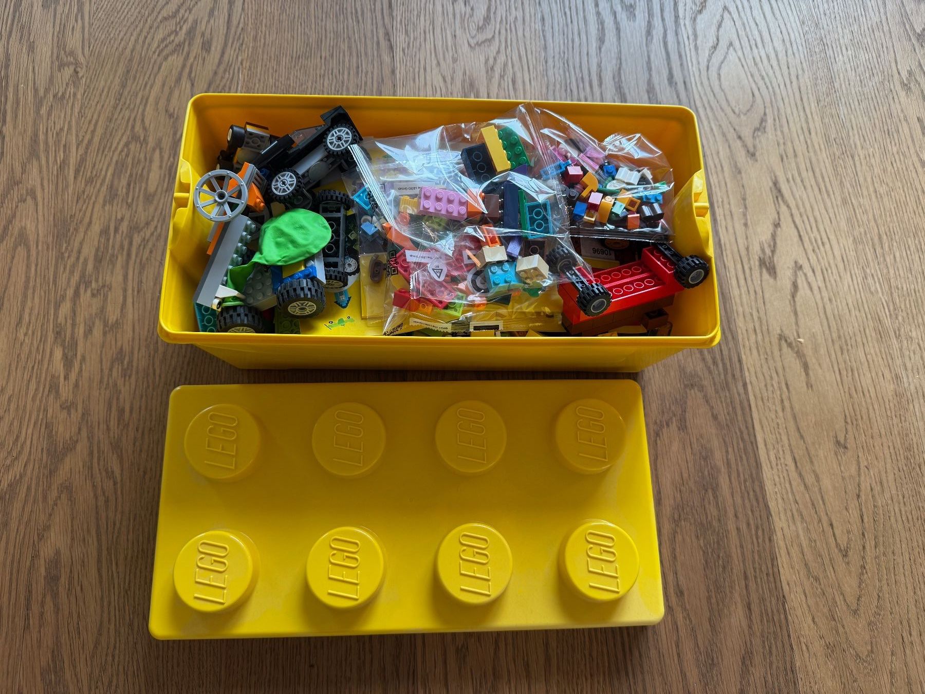 Lego Baukästen: Lego Wunderbox mit vielen Teilen – Gebraucht aus Schlieren von CP2005
