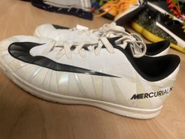 Nike Mercurial Fussballschuhe Gr. 34 weiss/schwarz
