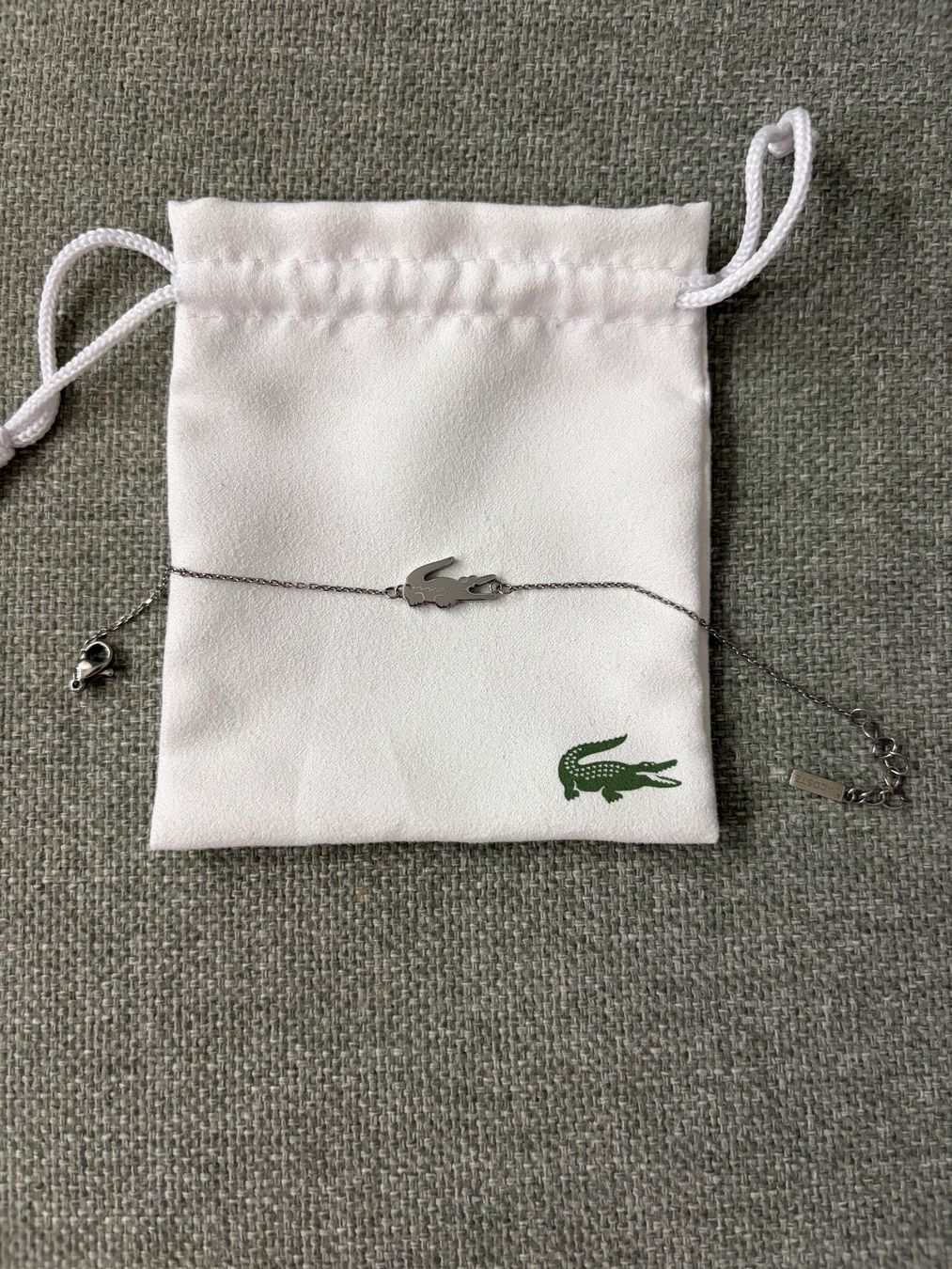 Lacoste Bracciali & Braccialetti: Lacoste Armkette – Usato da Lupsingen venduto da sassan74