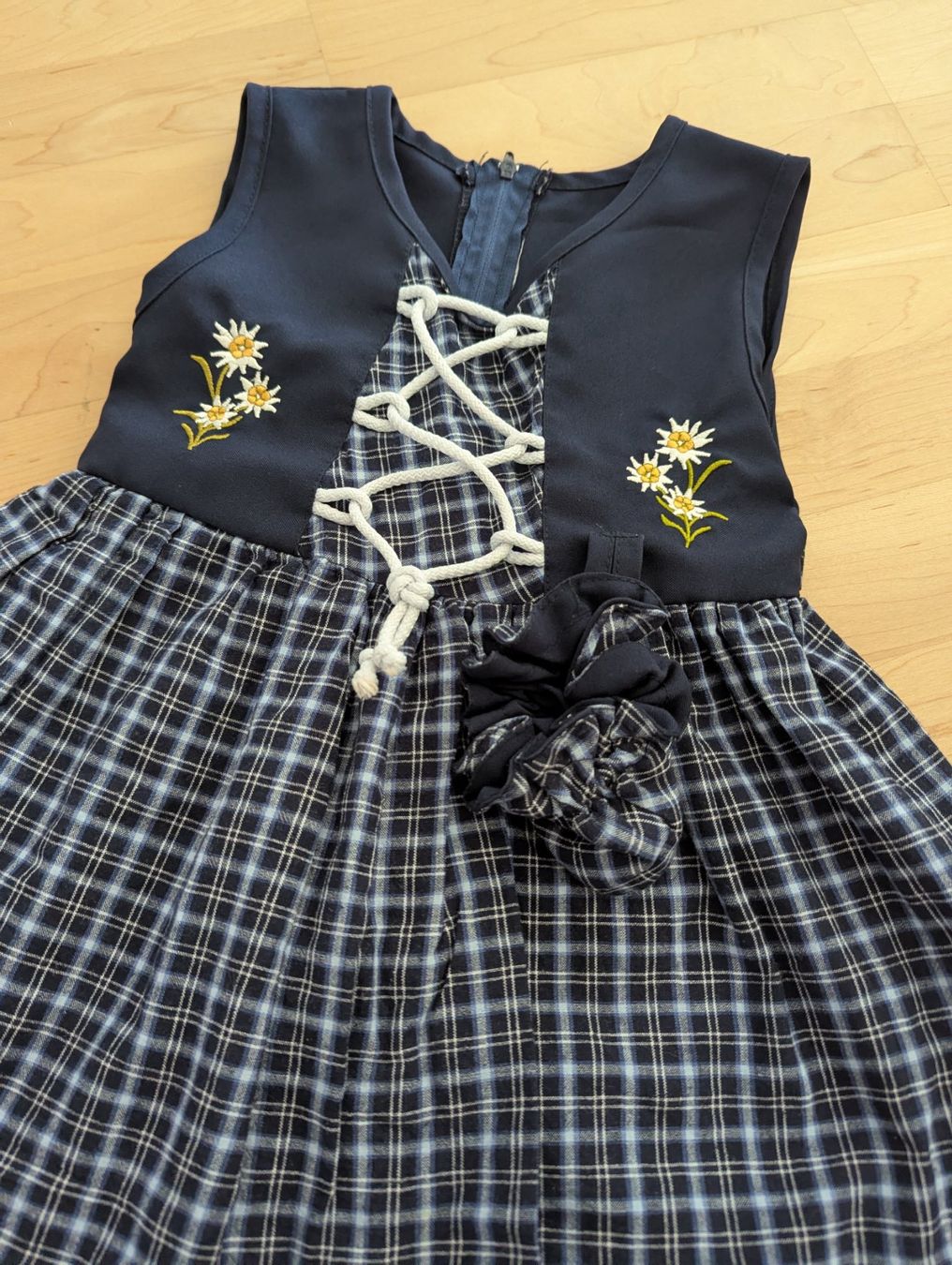 Kleider & Röcke: Dirndl Kleid Kinder Grösse 86 – Gebraucht aus Uster von petches 1