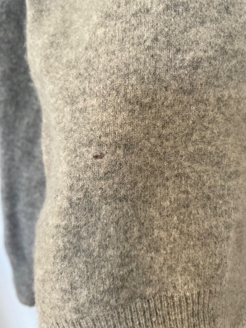 Maglioni & Felpe: Cashmere Rollkragenpullover - verdichtet -> Siehe Masse – Difettoso da Neukirch an der Thur venduto da bee88 1