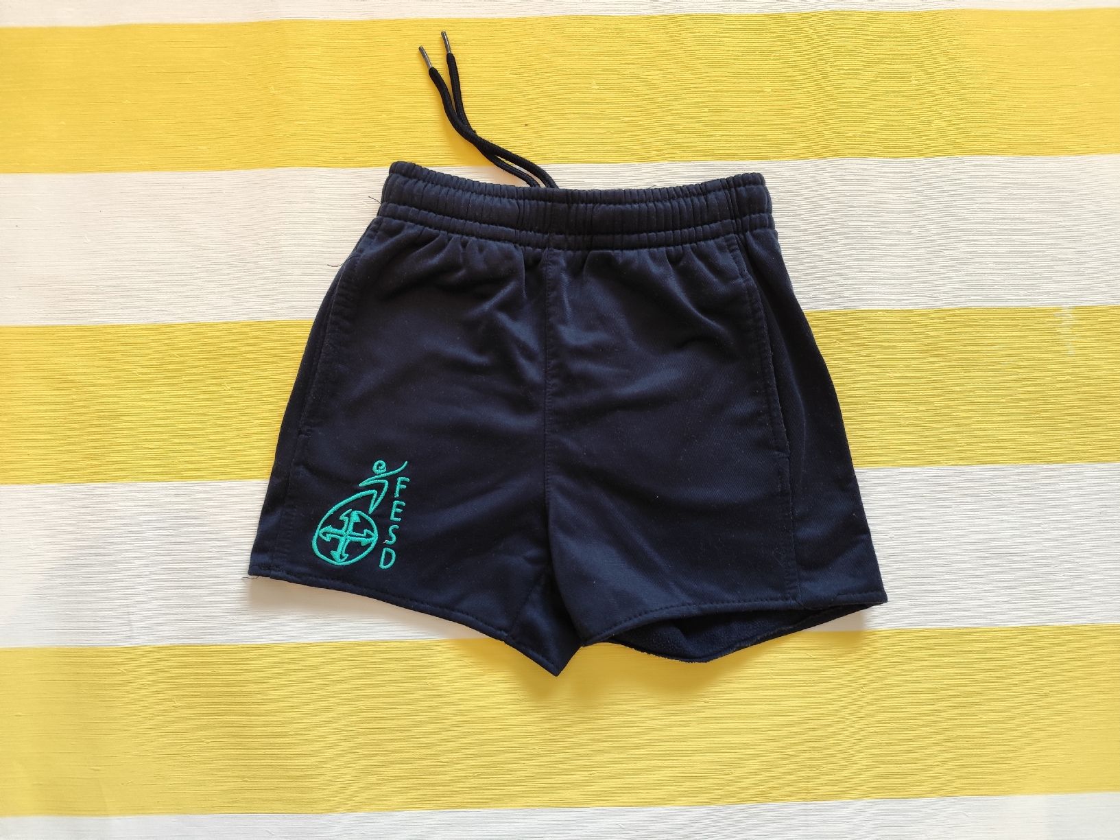 Pantaloni: Junge Hose. Gr. 3 – Usato da Widen venduto da isa_zz9b
