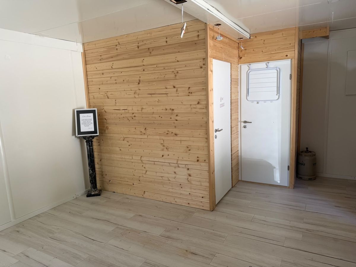 Conteneurs de construction: Container Bureau - Bungalow – D'occasion à Triengen par inf_9cyt 6