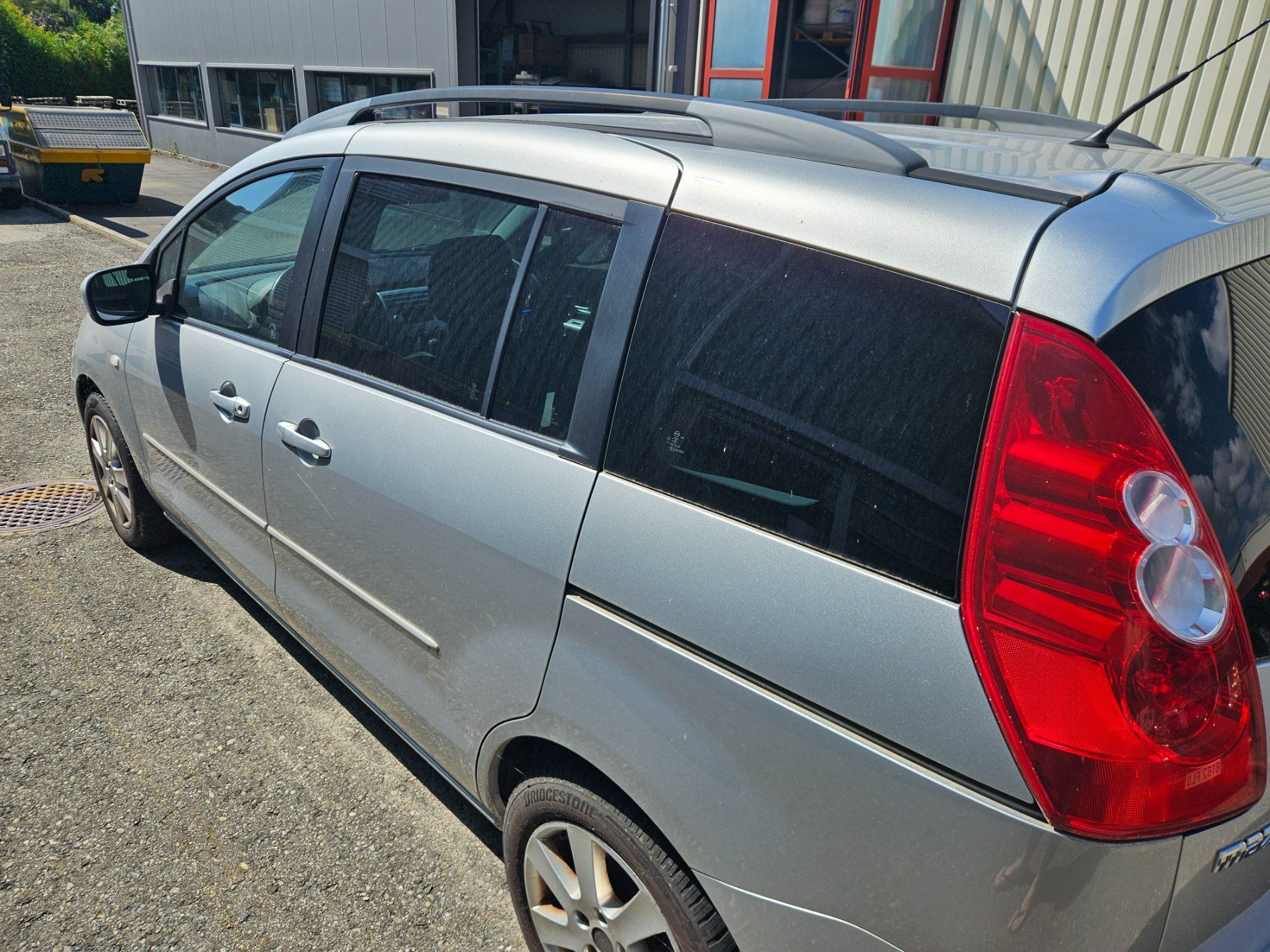 Mazda Automobili: Mazda 5 Break gris argenté – Usato da Coinsins venduto da mat_kj89 2