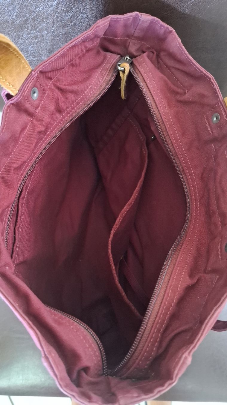 Fjällräven Zaini: Fjällräven Tasche bordeaux – Usato da Wäldi venduto da Fergiu 2