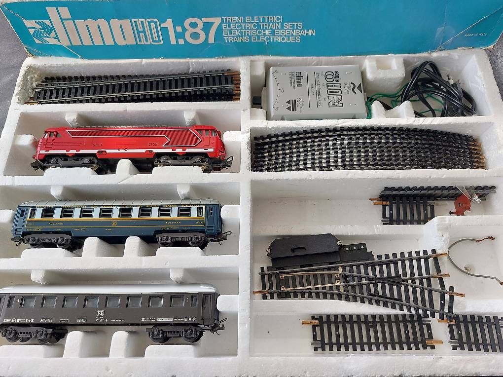 Modellini di ferrovie: Coffret train électrique LIMA HO/1:87 – Usato da Martigny venduto da paquito60 3