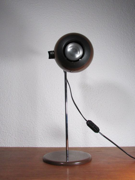 Lampe à poser vintage Eyeball Space Age en métal rouge