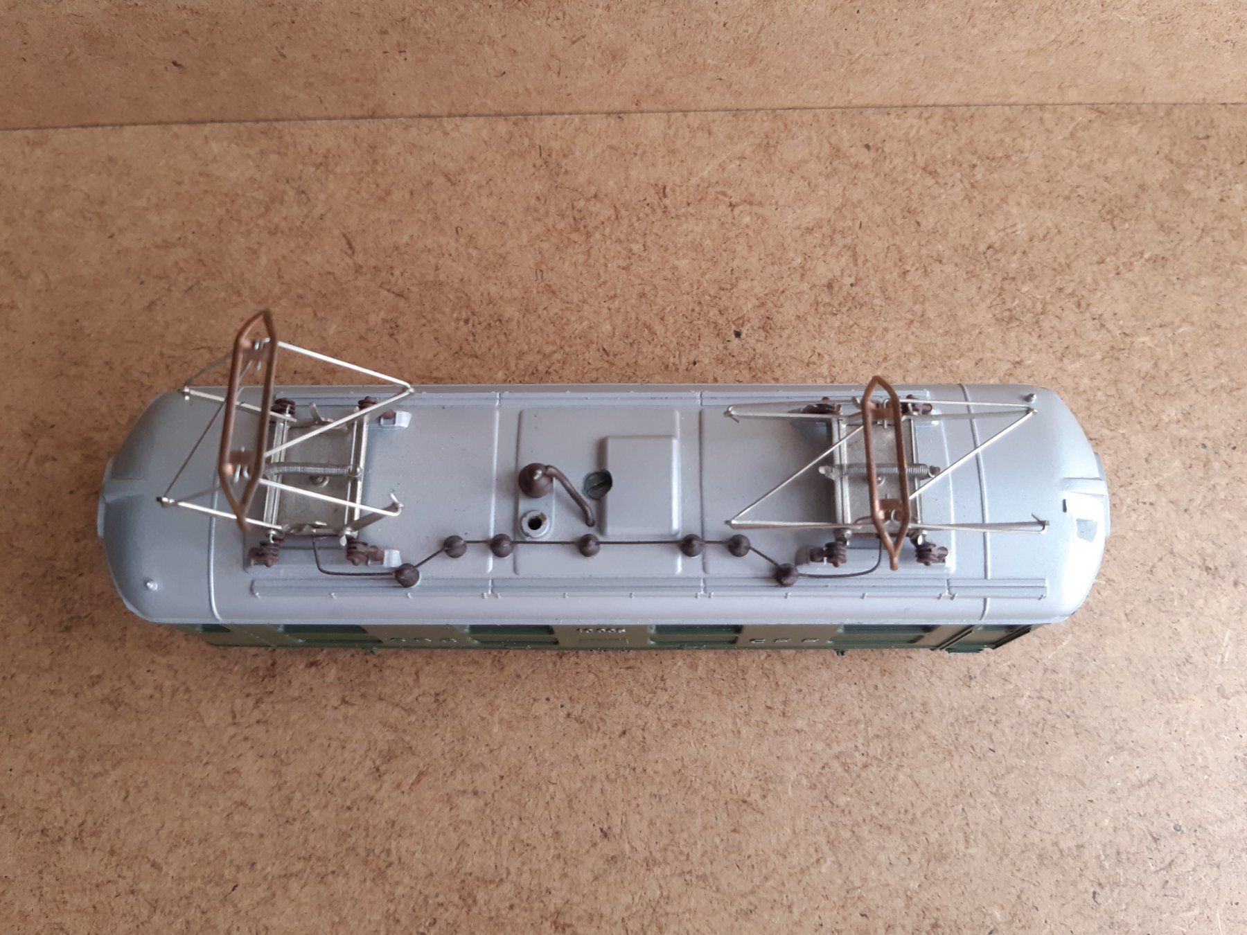 Kleinbahn Modellini di ferrovie: Kleinbahn H0 GS SBB Re 4/4 l – Usato da Greifensee venduto da Lotofbits 2