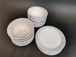 6x kleine Teller & 8x Schüsseln