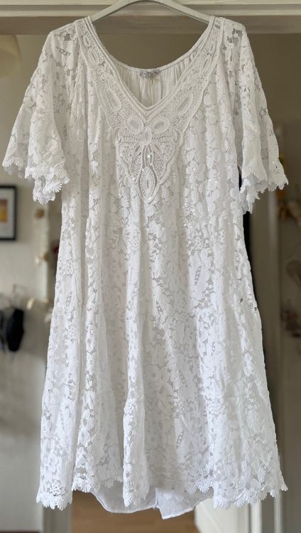 Robe longue grande taille en coton gaufré col V beige