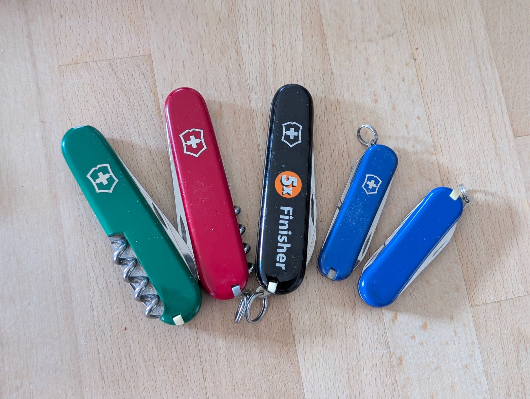 Couteaux de poche: 5x Taschenmesser – D'occasion à Ebikon par kisuM
