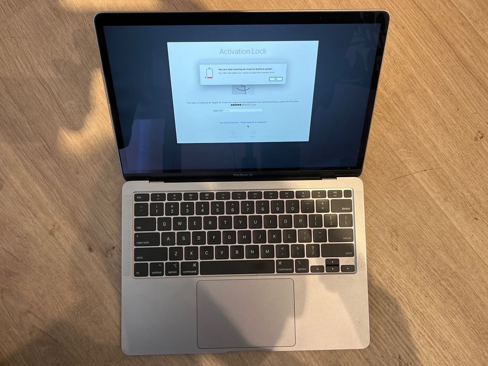 MacBook Air 13 Zoll spacegrey Kaufen auf Ricardo