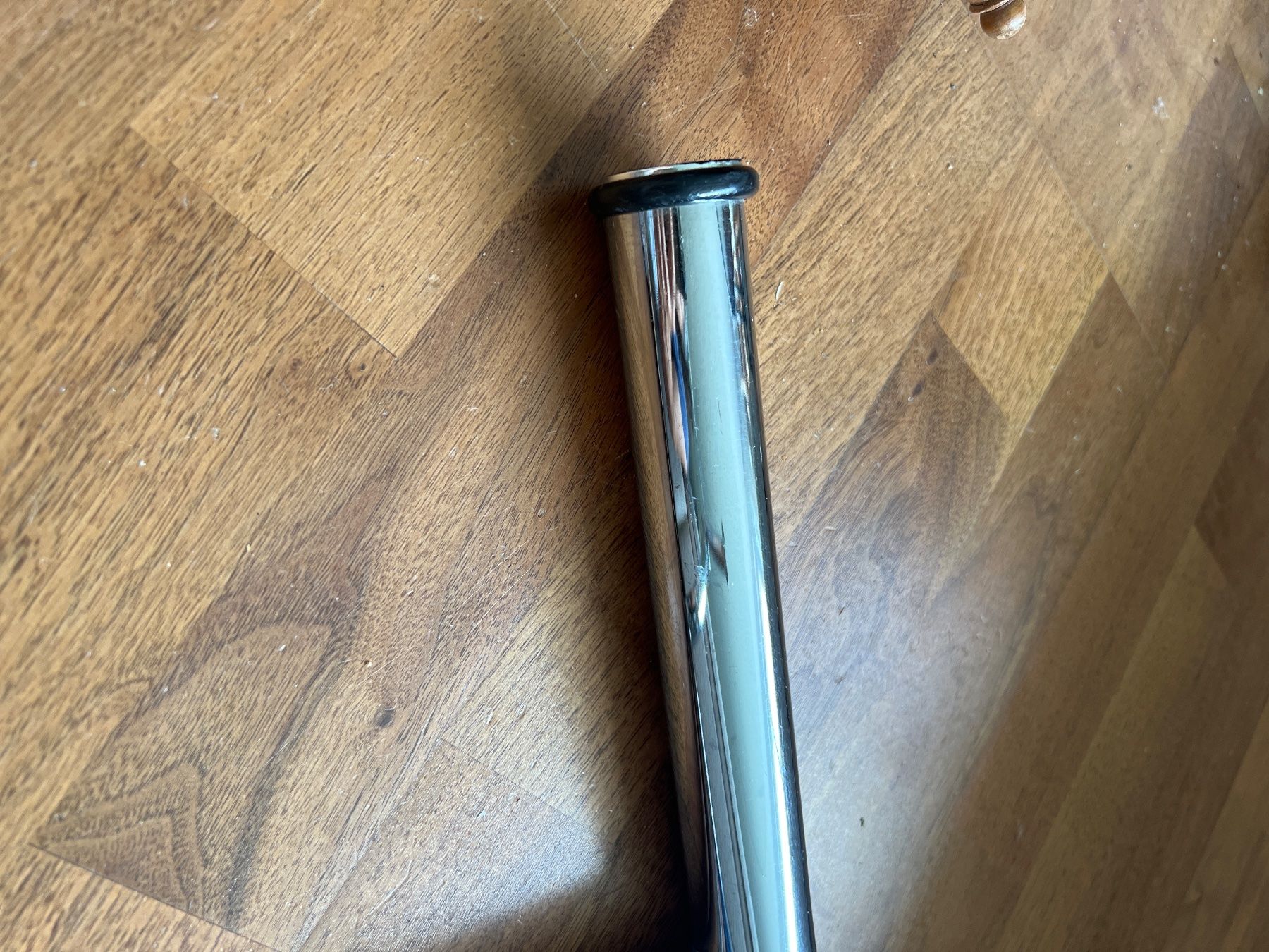 Tavoli: Couchtisch Hochverstellbar Glas Chrom – Usato da Jona venduto da Sariksa 7